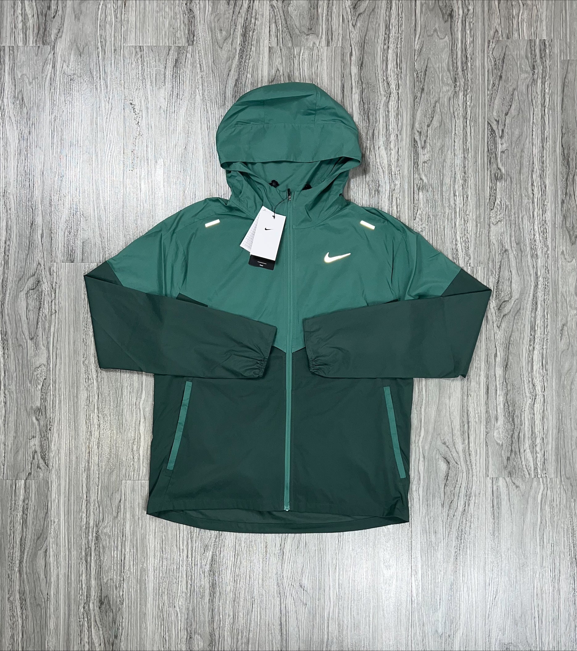 nike windrunner throwback