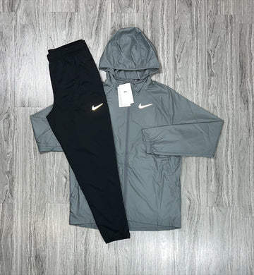 Nike Essential Tracksuit Grey/Black
