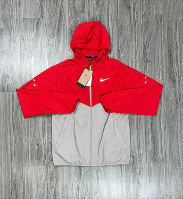 Nike Stride Windrunner Red/Grey