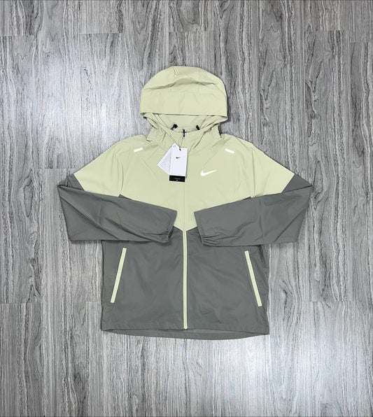 Nike UV Windrunner 'Olive Aura'