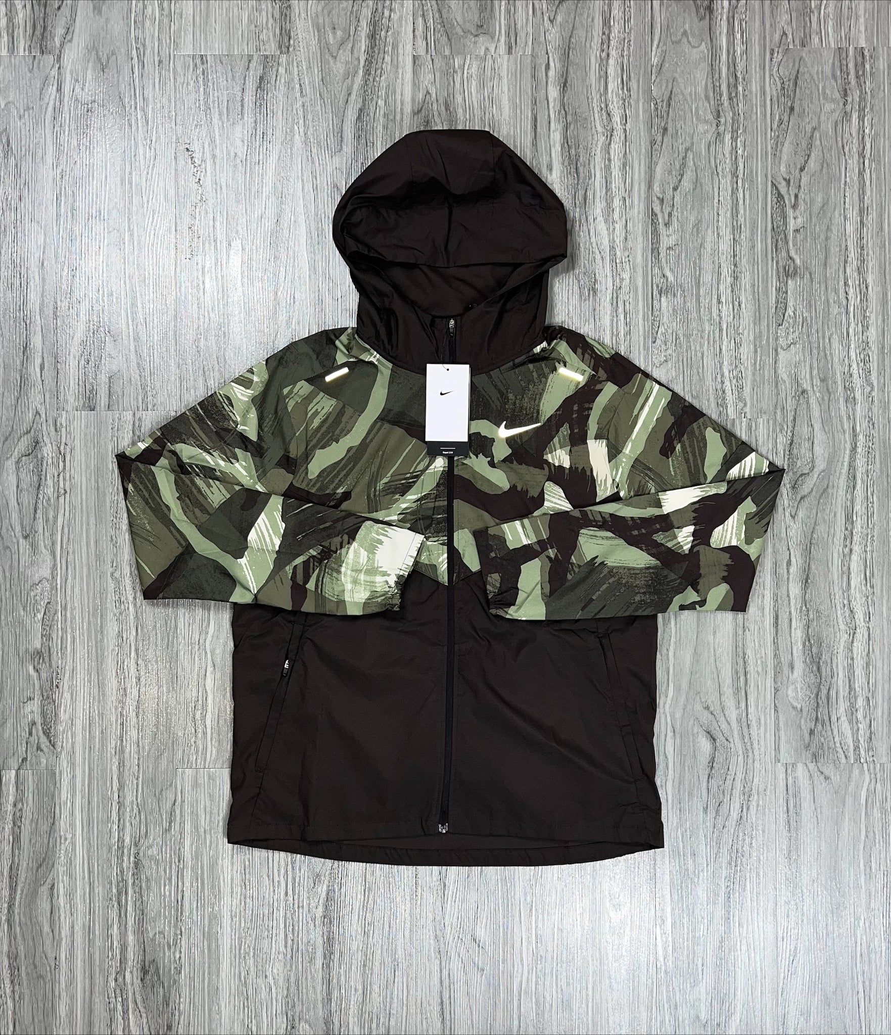 Nike UV Windrunner 'Camo'