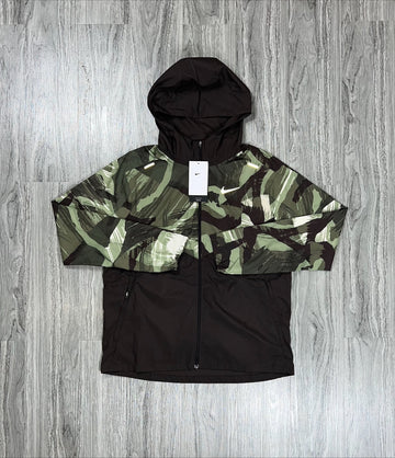 Nike UV Windrunner 'Camo'